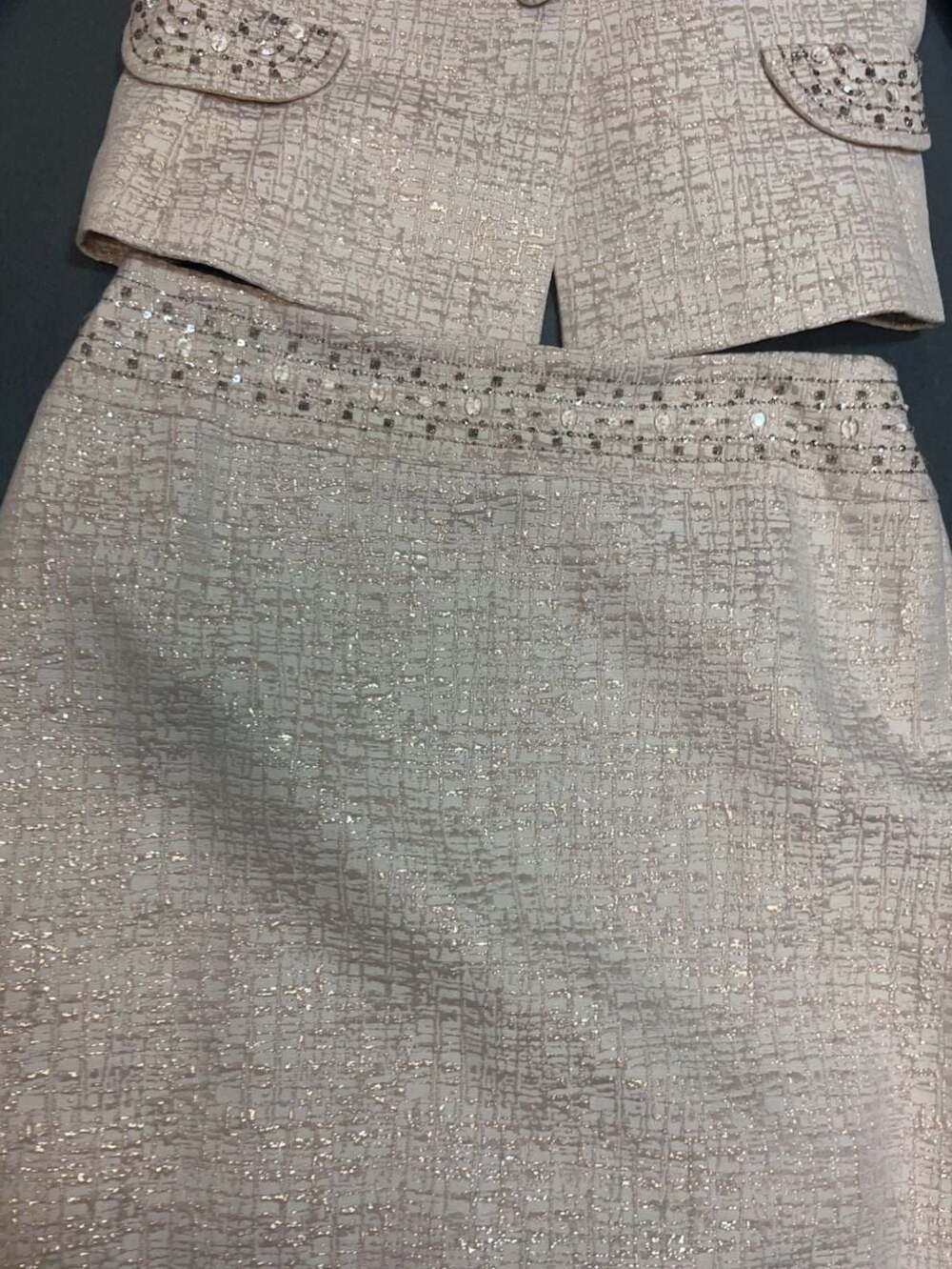 Tahari Arthur S. Levine Petite 6P Metallic Tweed Skirt Suit Set - Picture 4 of 16